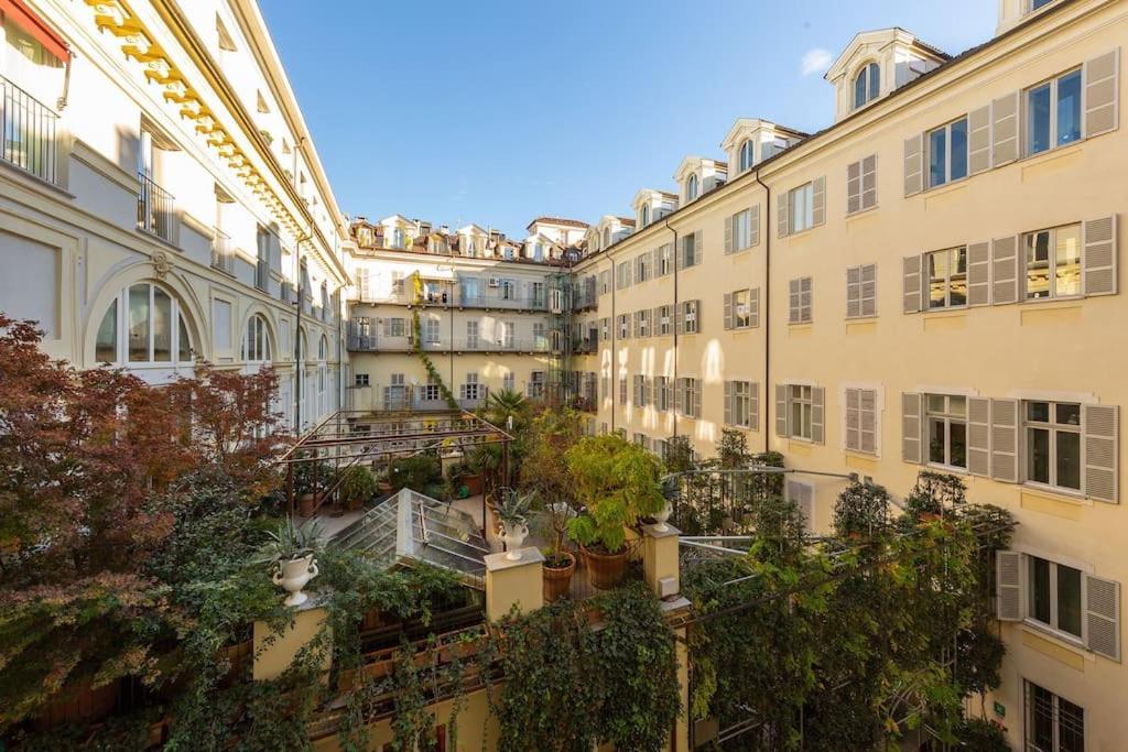 Splendido Appartamento In Piazza San Carlo 토리노 외부 사진