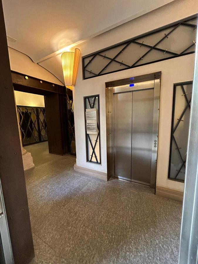 Splendido Appartamento In Piazza San Carlo 토리노 외부 사진